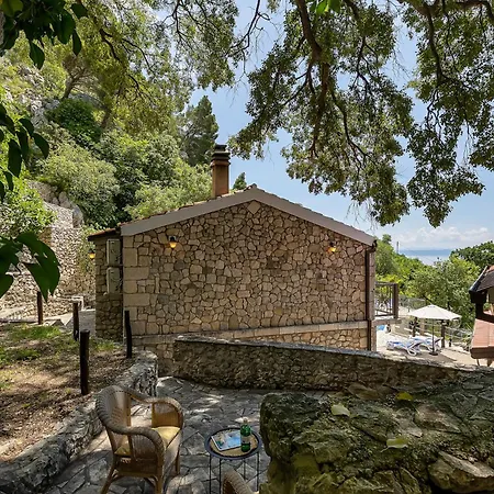 Zora Stonehouses - Private With Heated Pool Villa *
