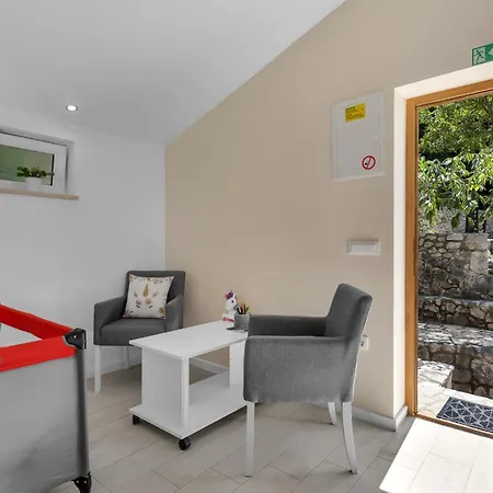 Zora Stonehouses - Private With Heated Pool Villa *