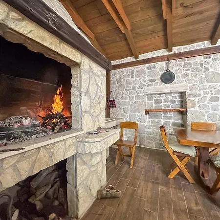 Zora Stonehouses - Private With Heated Pool