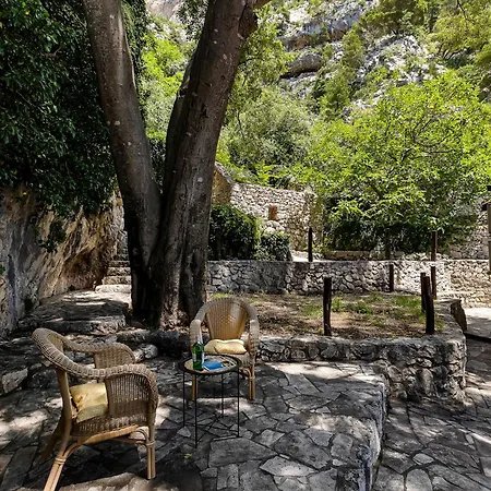 Villa Zora Stonehouses - Private With Heated Pool *